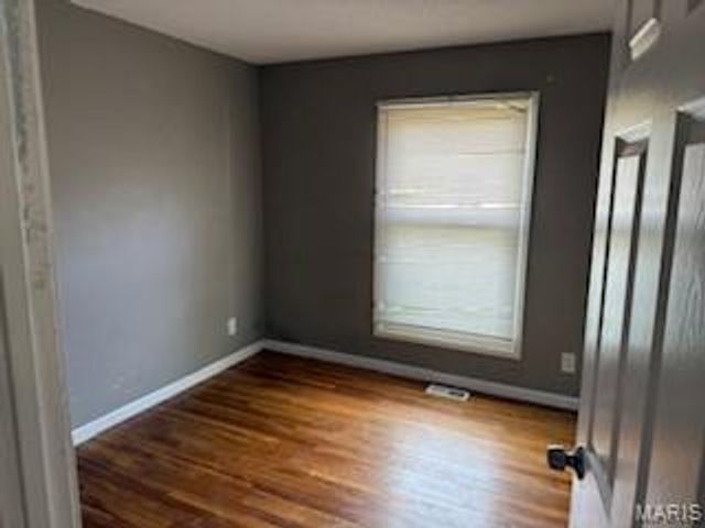 11632 Las Ladera Drive, Florissant, MO 63033