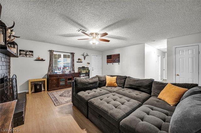 4736 Mohave Avenue, Las Vegas, NV 89104