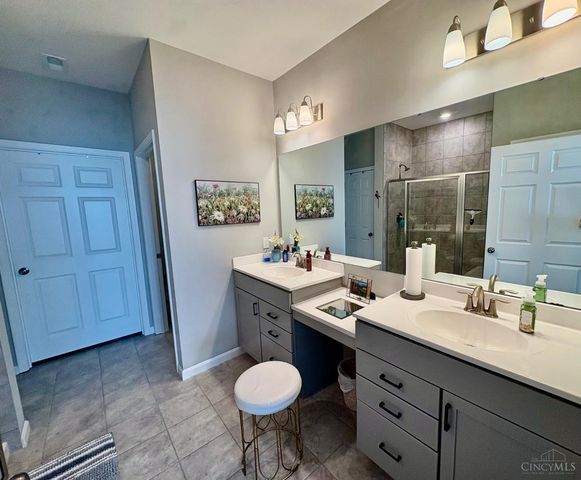 5693 White Pine Lane, Fairfield Twp, OH 45011