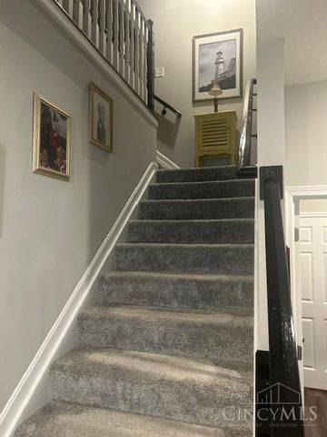 5693 White Pine Lane, Fairfield Twp, OH 45011
