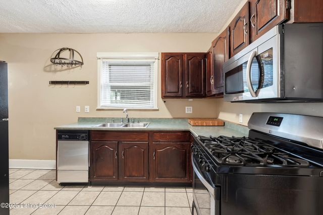 840 Melford Ave, Louisville, KY 40217