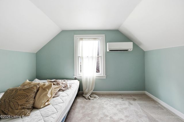 840 Melford Ave, Louisville, KY 40217