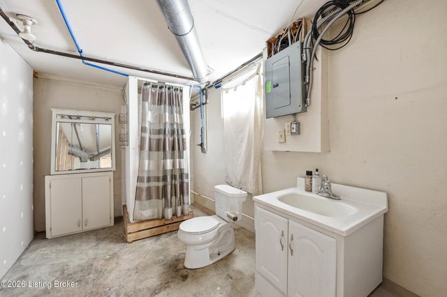 840 Melford Ave, Louisville, KY 40217