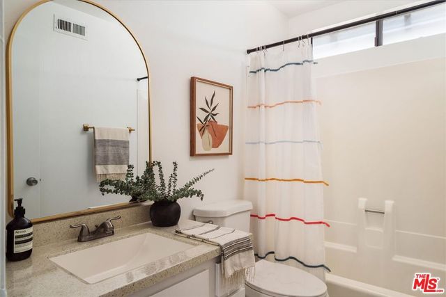 822 Victor Avenue 4, Inglewood, CA 90302