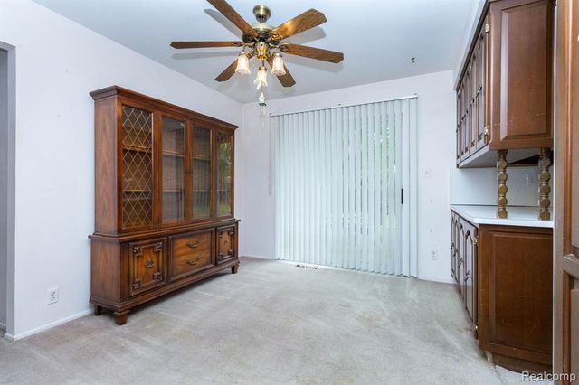 36271 Suffolk Street, Clinton Township, MI 48035