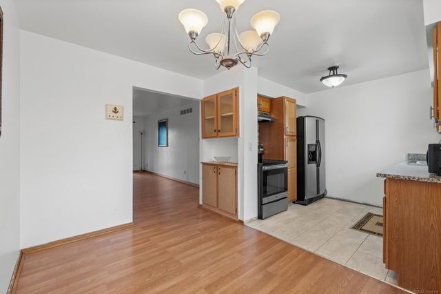 29265 Hayes Road, Warren, MI 48088