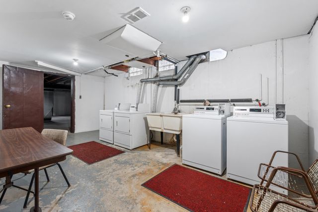 29265 Hayes Road, Warren, MI 48088