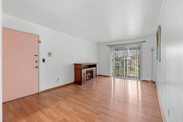 29265 Hayes Road, Warren, MI 48088