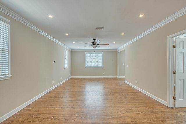 377 Ashley Avenue, Charleston, SC 29403