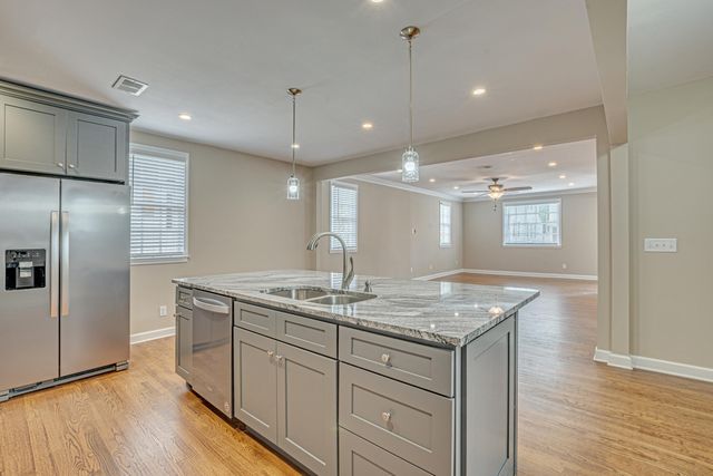 377 Ashley Avenue, Charleston, SC 29403