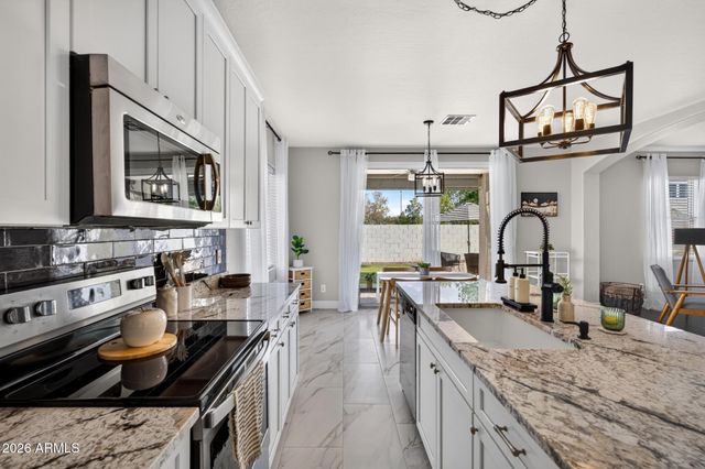 3773 E WASHINGTON Court, Gilbert, AZ 85234