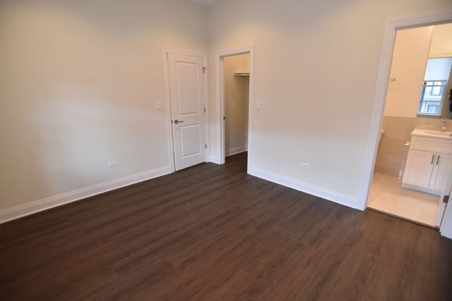 3538 N Fremont Street 1, Chicago, IL 60657