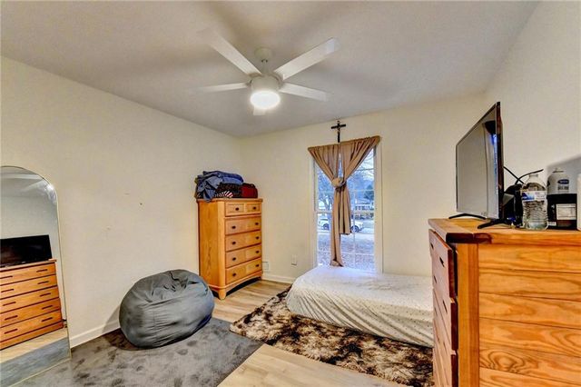 2136 Briarwood Court, Snellville, GA 30078