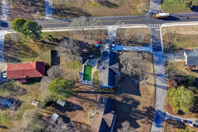 2136 Briarwood Court, Snellville, GA 30078