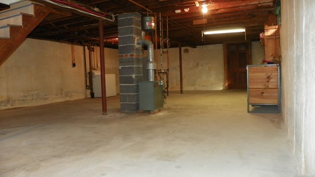 87 Kennedy Drive, New Britain, CT 06051