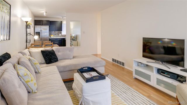 526 Clayton Street, Denver, CO 80206