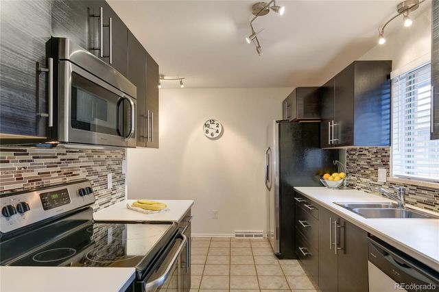 526 Clayton Street, Denver, CO 80206