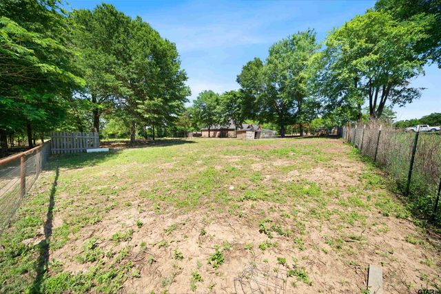 10708 CR 494, Tyler, TX 75706
