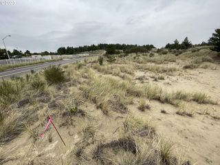 PACIFIC VIEW Dr 700, Florence, OR 97439