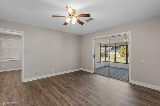 854 Surrey Road, Shreveport, LA 71105