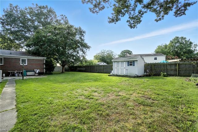 5117 Hemlock AVE, Virginia Beach, VA 23464