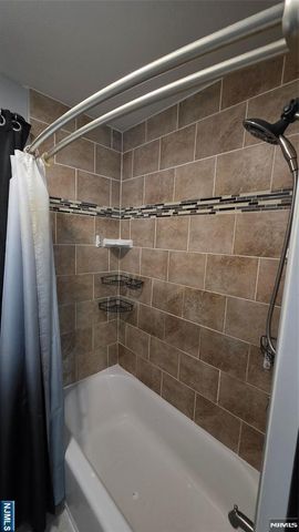 91 Goldfinch Lane, West Milford, NJ 07421