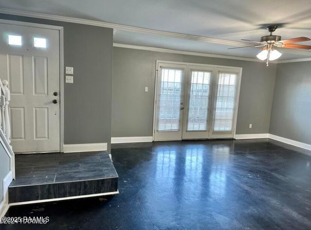 200 Lodge Drive Drive 112, Lafayette, LA 70506