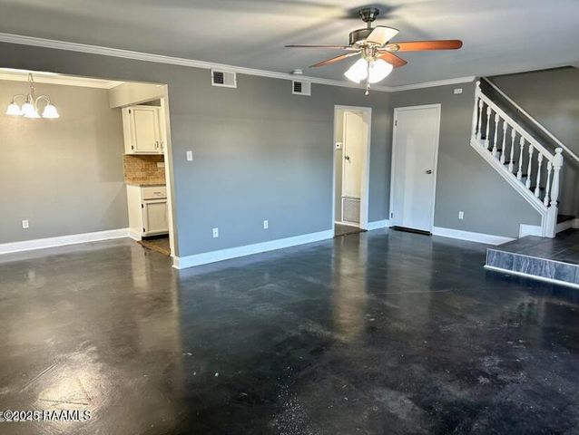 200 Lodge Drive Drive 112, Lafayette, LA 70506