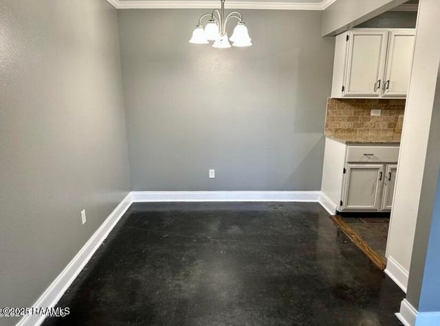 200 Lodge Drive Drive 112, Lafayette, LA 70506