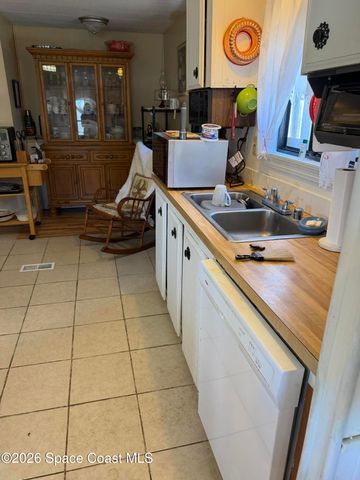 1025 Waterway Drive, Barefoot Bay, FL 32976