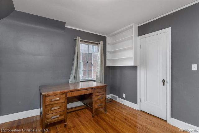 16814 Edinborough Road, Detroit, MI 48219