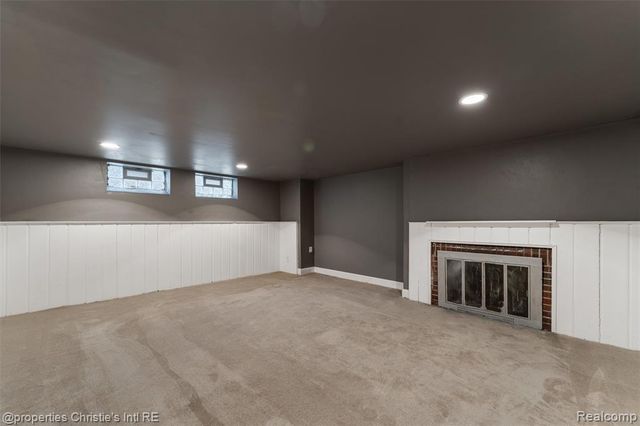 16814 Edinborough Road, Detroit, MI 48219