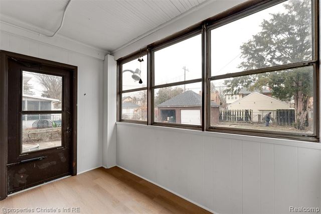 16814 Edinborough Road, Detroit, MI 48219