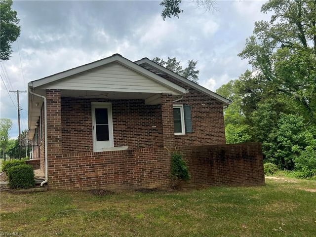 6090 Eaton Road, Walnut Cove, NC 27052