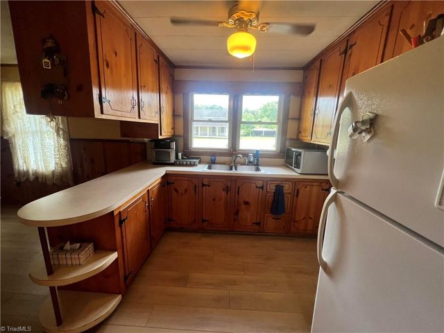 6090 Eaton Road, Walnut Cove, NC 27052