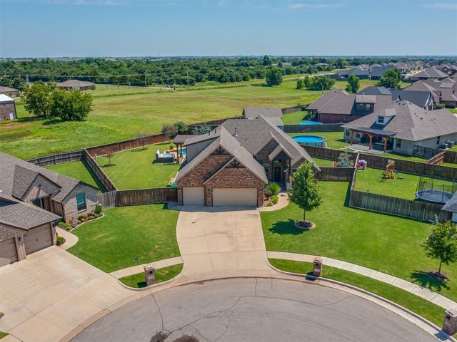 1470 Auburn Circle, Piedmont, OK 73078