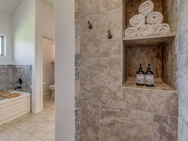 1470 Auburn Circle, Piedmont, OK 73078