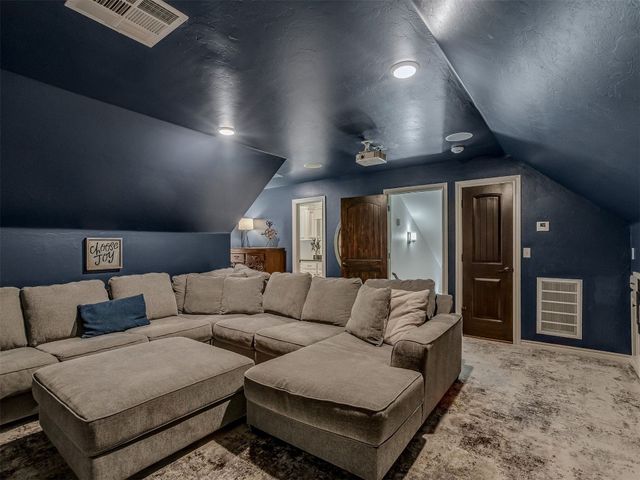 1470 Auburn Circle, Piedmont, OK 73078