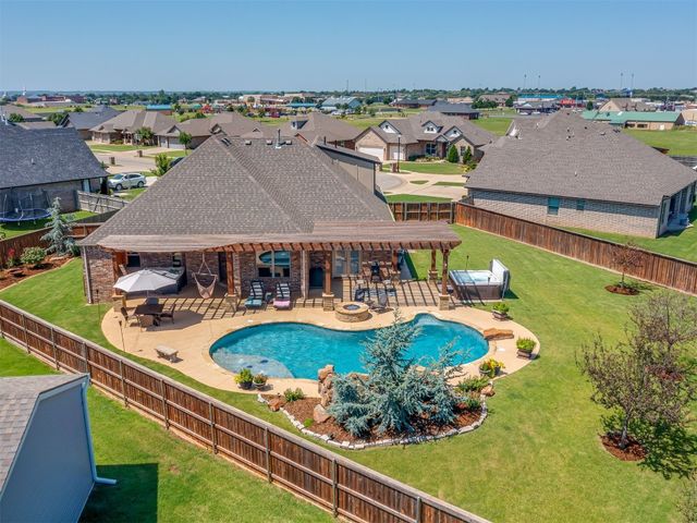 1470 Auburn Circle, Piedmont, OK 73078