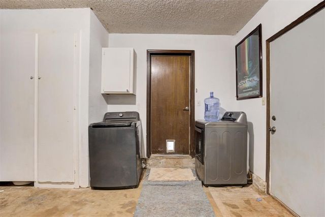 1012 Redstone Drive, Noble, OK 73068