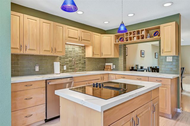 18214 Bal Harbour Drive, Nassau Bay, TX 77058
