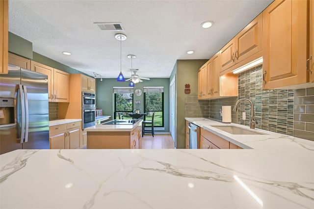 18214 Bal Harbour Drive, Nassau Bay, TX 77058