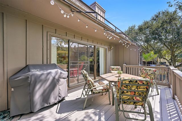 18214 Bal Harbour Drive, Nassau Bay, TX 77058