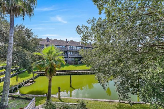 18214 Bal Harbour Drive, Nassau Bay, TX 77058