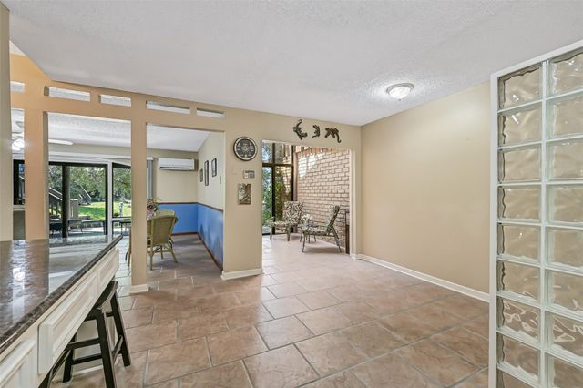18214 Bal Harbour Drive, Nassau Bay, TX 77058