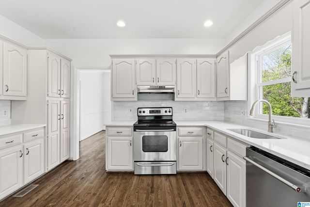 121 TIMBER TRAIL, Chelsea, AL 35043