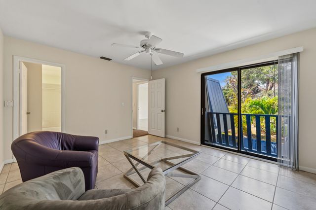 3852 SE Jefferson Street, Stuart, FL 34997