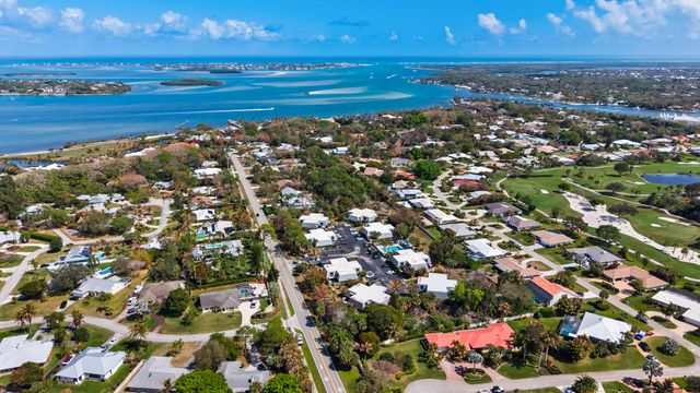 3852 SE Jefferson Street, Stuart, FL 34997