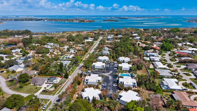 3852 SE Jefferson Street, Stuart, FL 34997