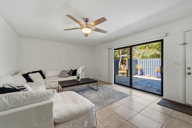 3852 SE Jefferson Street, Stuart, FL 34997